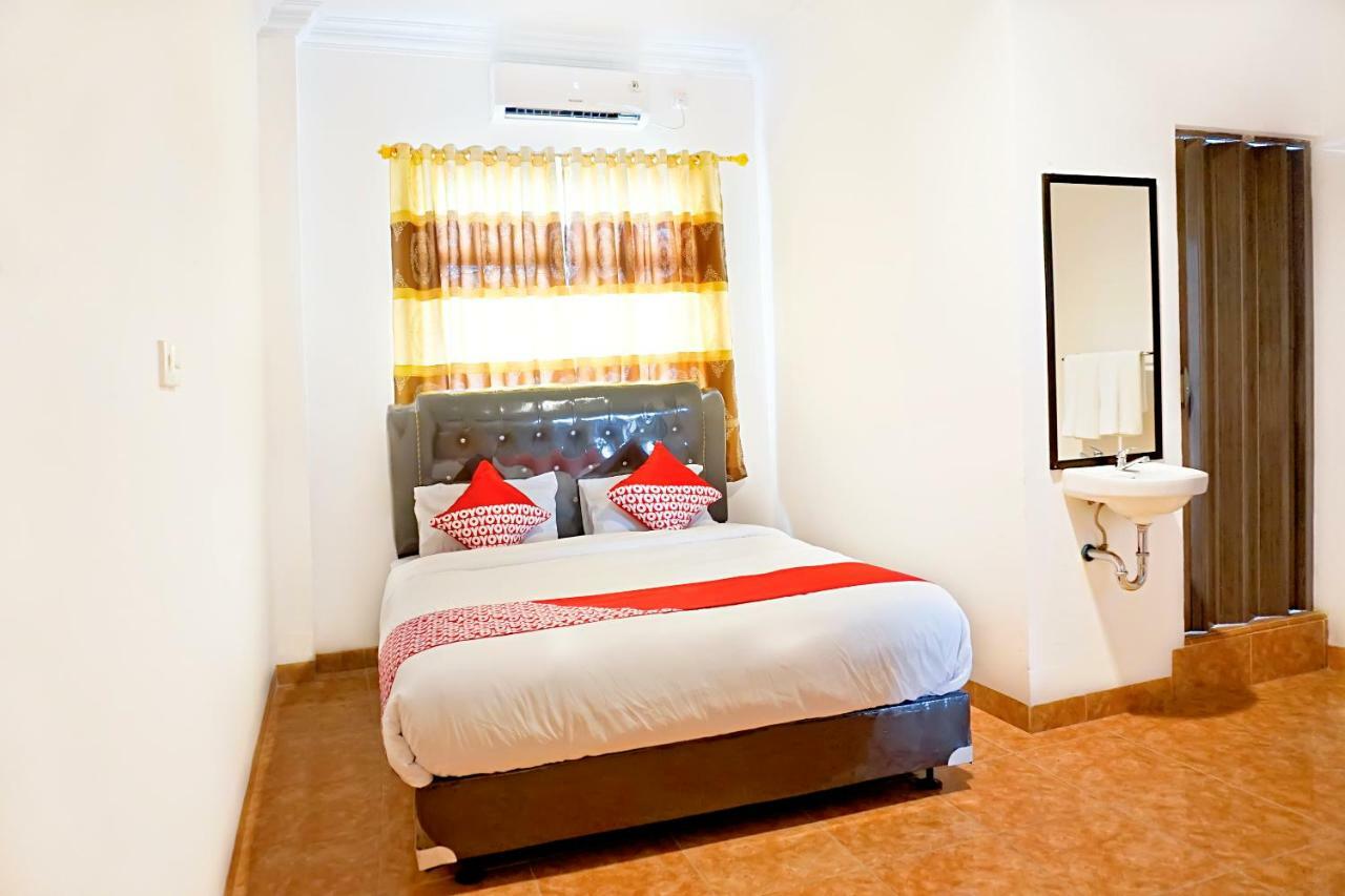 Oyo 694 Khasanah 2* Pekanbaru